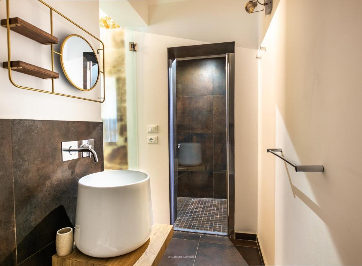 Garibaldi Maison De Charme อาโวลา ภายนอก รูปภาพ